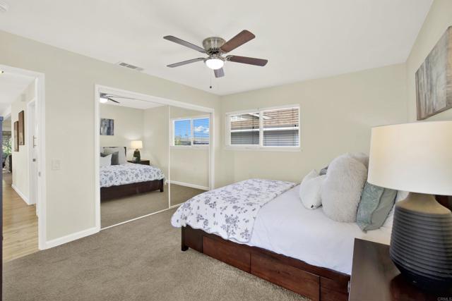 12093 Callado Dr, San Diego CA: https://media.crmls.org/mediaz/6e591888-48e8-4226-99ed-ea6b9ca30032.jpg