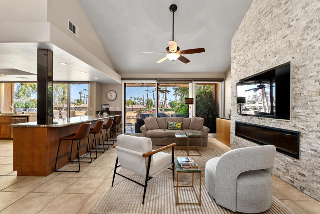 272 Tolosa Circle, Palm Desert, CA 92260