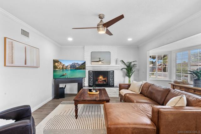Image 5 of 33 For 4182 Seri Street
