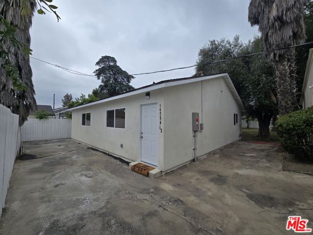 14756 Lemay Street, Van Nuys CA: https://media.crmls.org/mediaz/6e5b415c-2c32-4321-beb4-87256ca8cc41.jpg