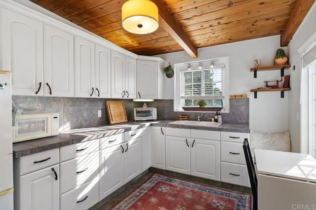 Detail Gallery Image 26 of 45 For 6849 Ballinger Ave, San Diego,  CA 92119 - 3 Beds | 2 Baths