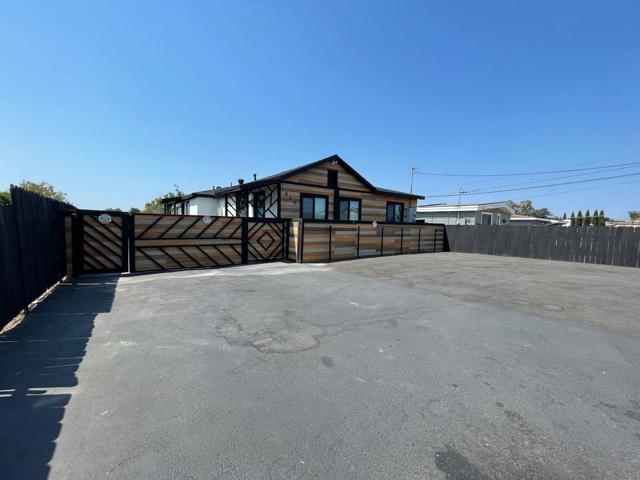 1846 Klauber Ave, San Diego CA: https://media.crmls.org/mediaz/6e5cc3eb-b4be-4be4-ae05-8cccee0ffd81.jpg