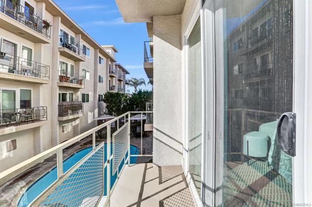 3431 Park Blvd, San Diego CA: https://media.crmls.org/mediaz/6e5d0531-61ab-4abe-8bd6-db3ee174acf7.jpg