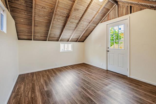216 2nd Avenue, Santa Cruz CA: https://media.crmls.org/mediaz/6e5d3cdc-b1eb-4714-9d4e-697331ef529d.jpg