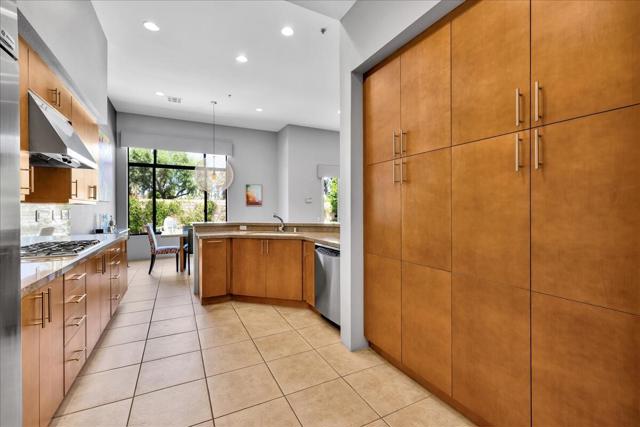 922 Alejo Vista, Palm Springs, CA 92262