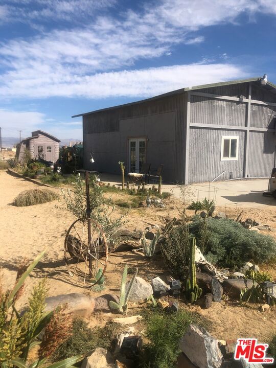 7252 Avenida Del Sol, Inyokern, CA 93527