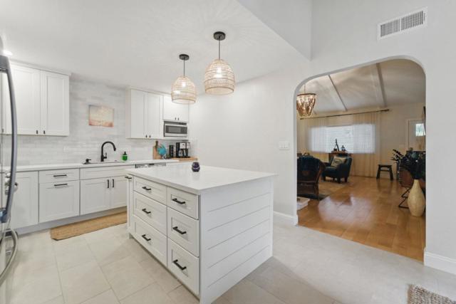 115 Oceanview Drive, Watsonville CA: https://media.crmls.org/mediaz/6e619a73-1d4a-436a-9683-77dd9965c773.jpg