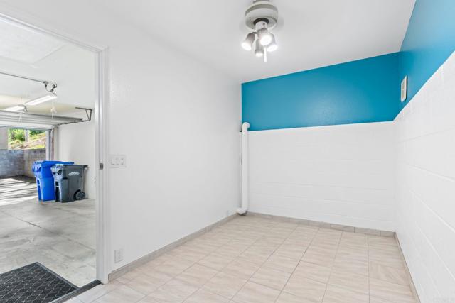 Detail Gallery Image 26 of 44 For 5940 Mission Center Rd #C,  San Diego,  CA 92123 - 2 Beds | 2/1 Baths