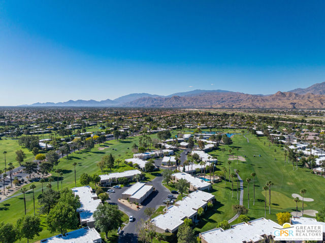 67488 Toltec Court, Cathedral City CA: https://media.crmls.org/mediaz/6e61e27d-0f30-402e-a3b2-07d62527d5e1.jpg