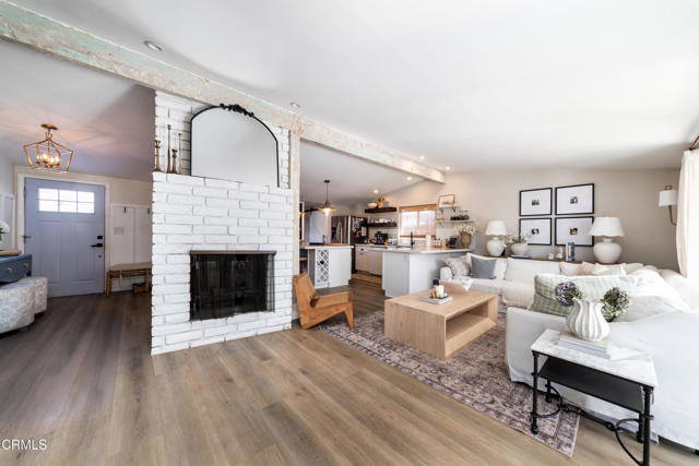 Detail Gallery Image 10 of 28 For 2960 Royal Oaks Dr, Duarte,  CA 91010 - 3 Beds | 2 Baths