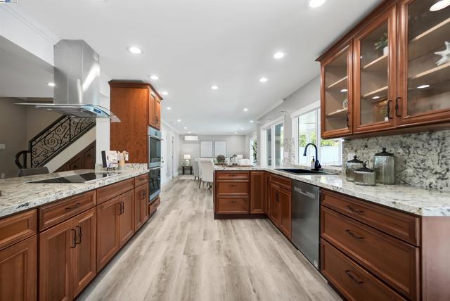 2698 Million Ct, San Jose CA: https://media.crmls.org/mediaz/6e63e5ad-4d35-47b2-b3fb-40c584a3d348.jpg