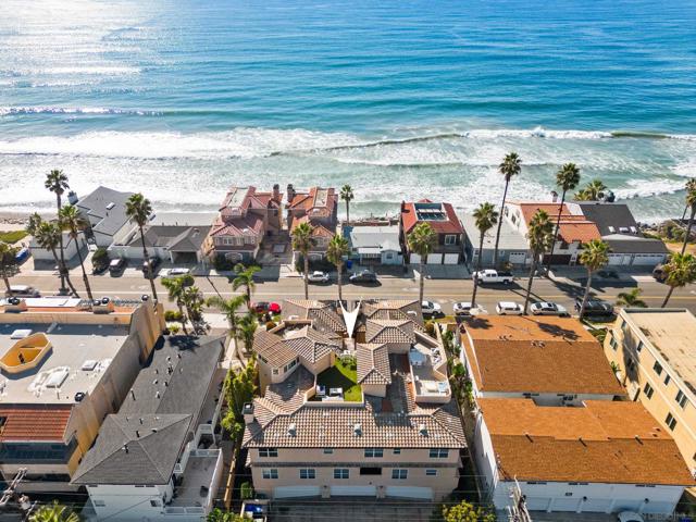 1314 Pacific St, Oceanside, California 92054, 3 Bedrooms Bedrooms, ,2 BathroomsBathrooms,Townhouse,For Sale,Pacific St,240004703SD