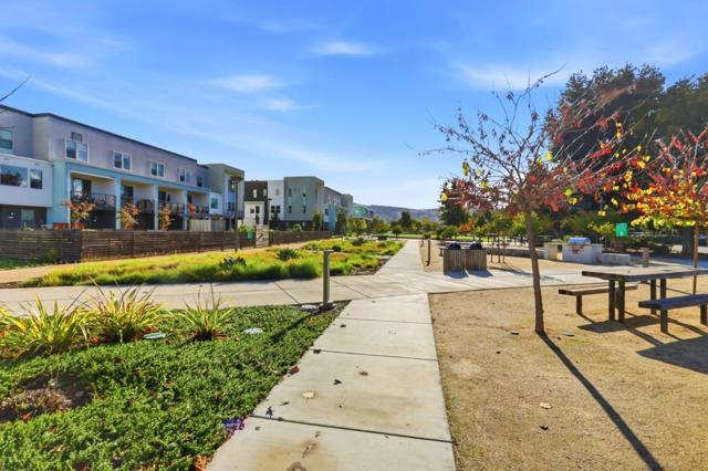 5740 Vibrant Loop, San Jose CA: https://media.crmls.org/mediaz/6e64ff3b-bf1a-4232-b7f0-d078273b588f.jpg