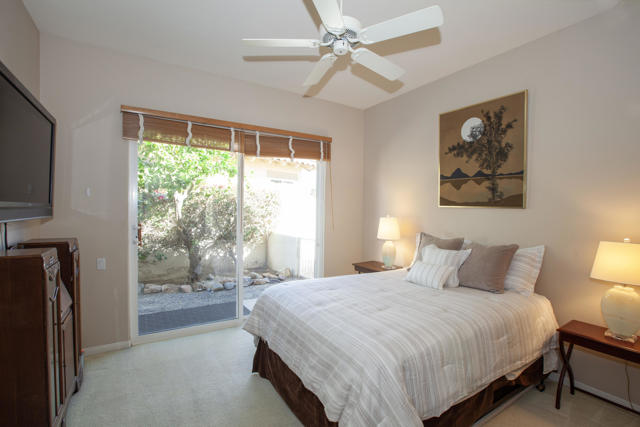 48145 Paso Tiempo Lane, La Quinta CA: https://media.crmls.org/mediaz/6e653bc2-a005-4069-bb0f-89b12de429e7.jpg