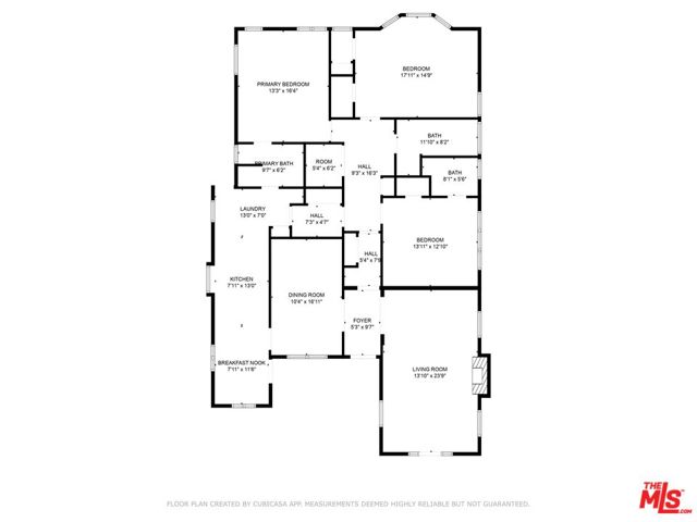 865 S Lucerne Boulevard, Los Angeles CA: https://media.crmls.org/mediaz/6e659a81-626a-413a-b007-7e489c50486e.jpg