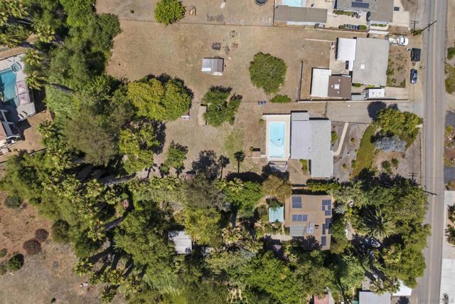 10705 Louisa Dr., La Mesa CA: https://media.crmls.org/mediaz/6e65cbc2-e886-4147-b0cc-b9af05ac87ad.jpg