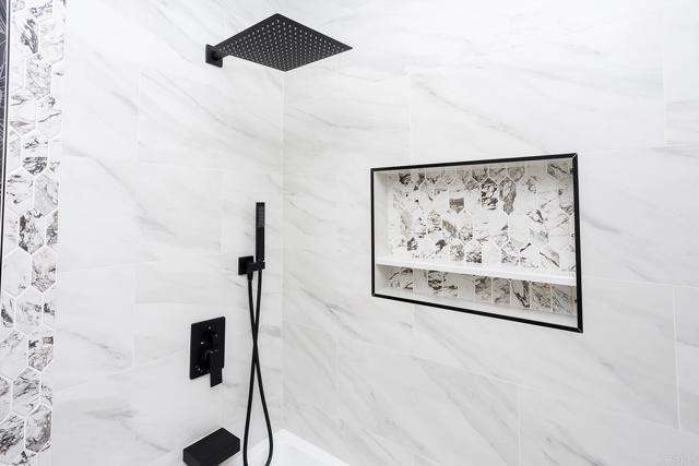 Detail Gallery Image 23 of 53 For 5627 Yerba Anita, San Diego,  CA 92115 - 4 Beds | 2 Baths