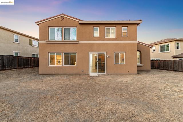 4576 Benton St, Antioch CA: https://media.crmls.org/mediaz/6e673229-0093-4308-a5dc-ef1a6d141e26.jpg