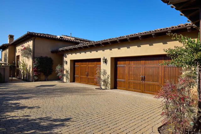 Detail Gallery Image 40 of 42 For 18482 Calle Tramonto, Rancho Santa Fe,  CA 92091 - 6 Beds | 6/1 Baths