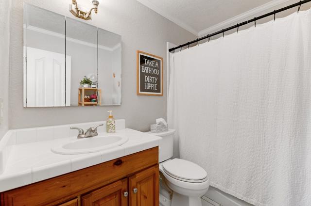 Detail Gallery Image 9 of 18 For 9243 Stoyer Dr., Santee,  CA 92071 - 4 Beds | 2 Baths