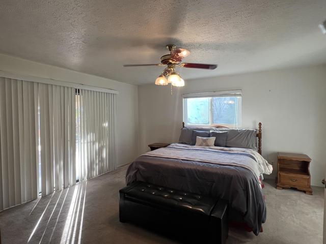 9631 Troon Court, Desert Hot Springs CA: https://media.crmls.org/mediaz/6e693c98-87ff-48c8-b277-3ff9f87b98ac.jpg