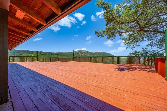 10649 Boulder Creek Rd, Descanso CA: https://media.crmls.org/mediaz/6e6a60e8-ec8a-4228-8794-c4eb28f500dd.jpg