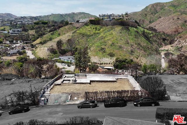 Drew Fenton | 16021 Anoka Drive Pacific Palisades CA | MLS: 7164797