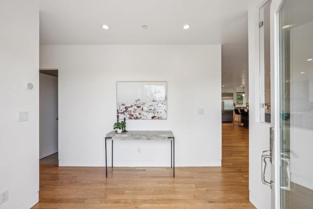 1 Millbrae Circle, Millbrae CA: https://media.crmls.org/mediaz/6e6d370c-d5a1-4128-8a07-af9c321909f7.jpg