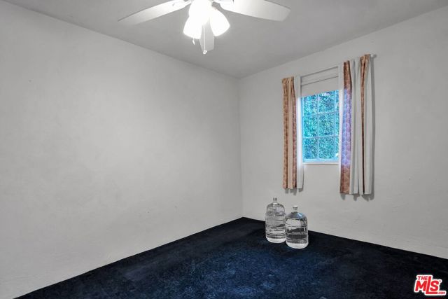 618 N Rodeo Drive, Beverly Hills CA: https://media.crmls.org/mediaz/6e6e4858-7b05-43cc-877a-b83b93acc160.jpg