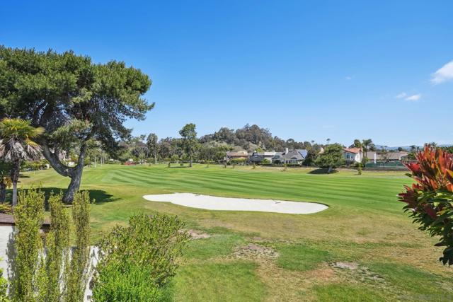 211 Via Osuna, Rancho Santa Fe CA: https://media.crmls.org/mediaz/6e6ed61d-e164-4356-955d-aa7d54bf1df3.jpg