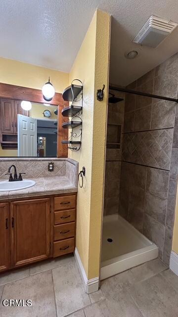 1222 W AVENUE J15, Lancaster CA: https://media.crmls.org/mediaz/6e6f5a2b-05f6-430c-8f13-460441b2d095.jpg