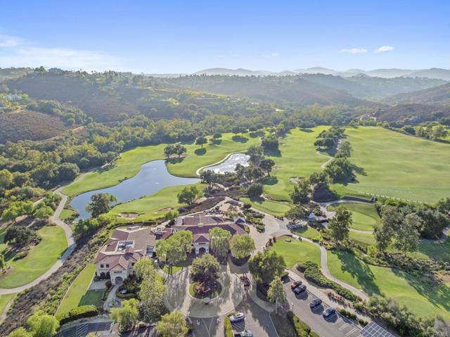 18010 Sunset Point Road, Poway CA: https://media.crmls.org/mediaz/6e6fe41b-c666-4eef-92b8-cbf109156afc.jpg