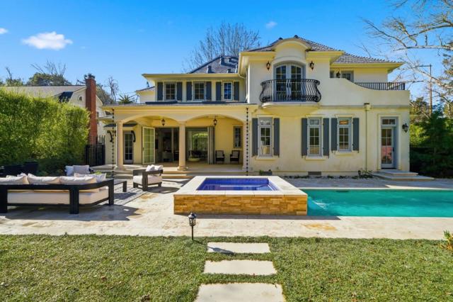 1501 Bryant Street, Palo Alto CA: https://media.crmls.org/mediaz/6e6ff97c-f35f-40a8-89a0-6245a8bb44b5.jpg