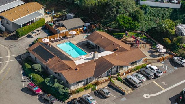 165 Anita Avenue, Aptos CA: https://media.crmls.org/mediaz/6e71bdea-bb06-433a-a1b4-2a59a99c2123.jpg