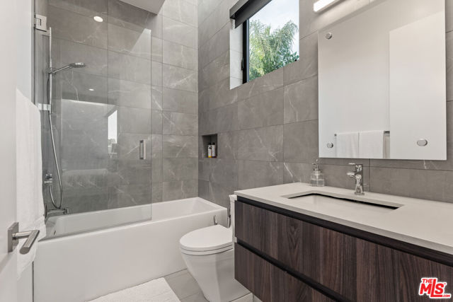 Image 38 of 44 For 607 Alta Vista Boulevard