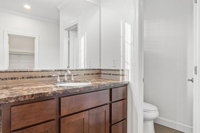 3970 Jordan Ranch Drive, Dublin CA: https://media.crmls.org/mediaz/6e7398df-cfce-4114-8118-8b6188ae8fa6.jpg