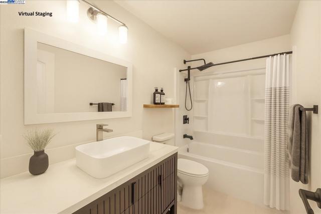 4345 Conejo Dr, Danville CA: https://media.crmls.org/mediaz/6e739f9d-da64-4bf8-af48-ed56647428fd.jpg