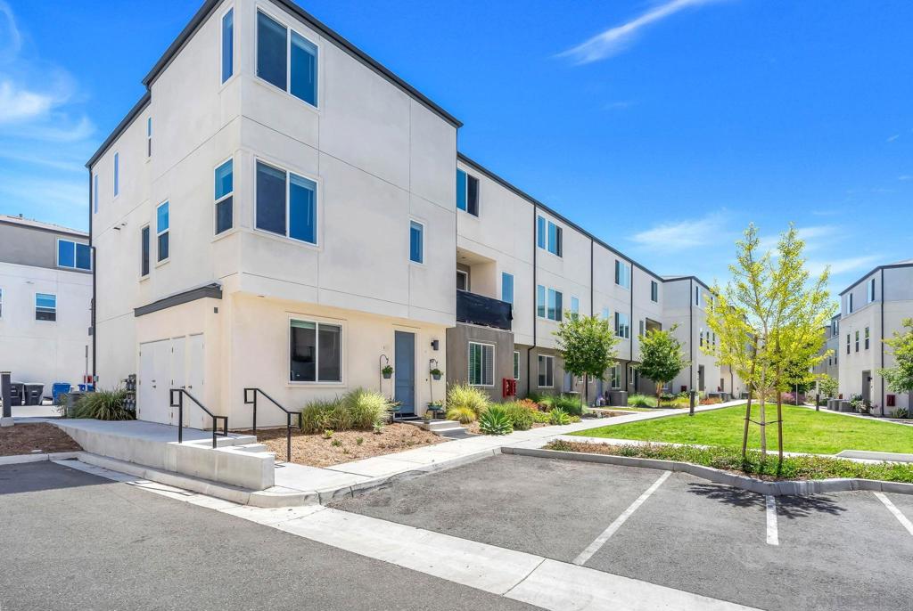 5405 Calle Sand Arch #197