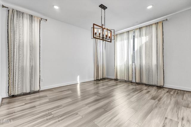 Detail Gallery Image 6 of 40 For 551 Jubilee Pl, Santa Paula,  CA 93060 - 4 Beds | 3/1 Baths