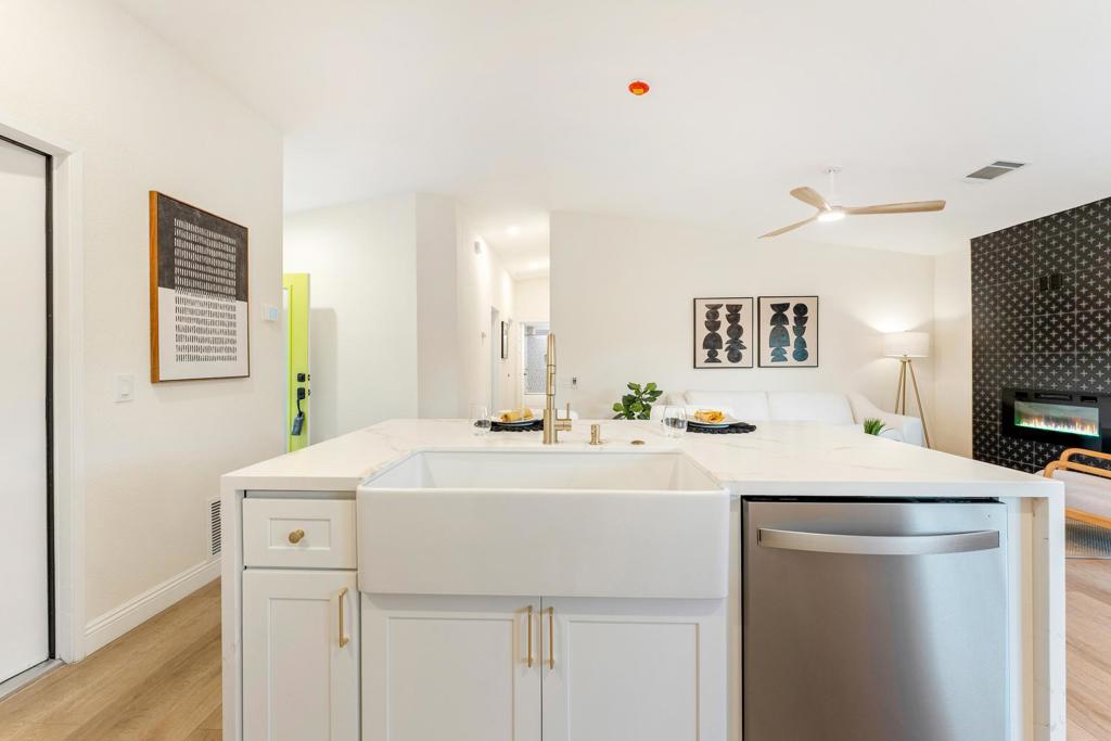 MLS #219139834DA image #9