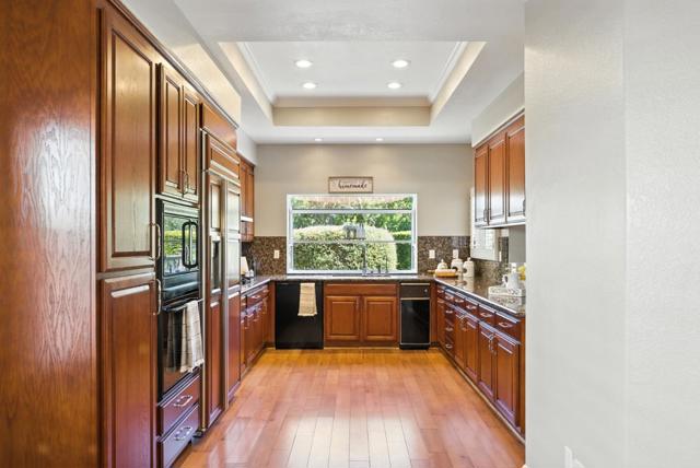 1128 Sterling Gate Drive, San Jose CA: https://media.crmls.org/mediaz/6e7556b0-5f94-4a61-bbb0-5d351e6ffa51.jpg