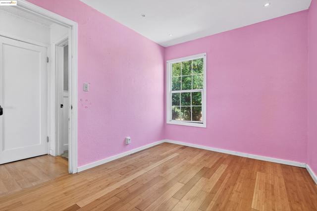 41 Corte Dorado Ct., Benicia CA: https://media.crmls.org/mediaz/6e75e229-4b15-44f6-8c17-704bc480c024.jpg