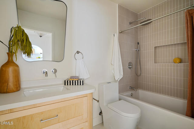 Detail Gallery Image 28 of 45 For 4170 4th Ave, Los Angeles,  CA 90008 - 3 Beds | 3 Baths