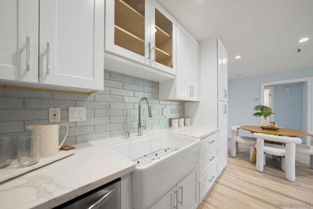 4730 Noyes ST, San Diego CA: https://media.crmls.org/mediaz/6e766673-80ea-4130-b153-b4e59fd2e532.jpg