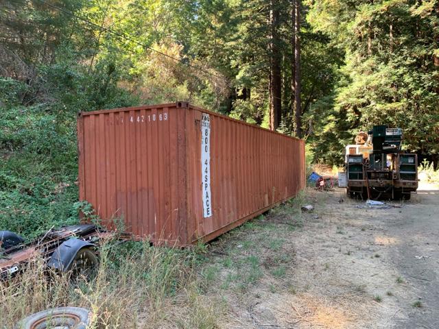 855 LOGANS CRK Road, Boulder Creek CA: https://media.crmls.org/mediaz/6e76af6a-31d1-497f-aa48-379e714e20b4.jpg