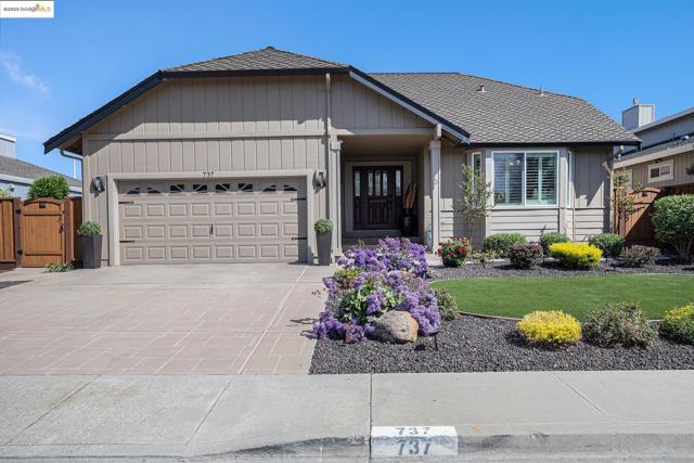 737 Willow Lake Rd, Discovery Bay CA: https://media.crmls.org/mediaz/6e783b22-46d2-4387-8cfd-8017f1d1f94d.jpg