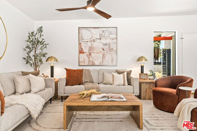 1979 East Alejo Road, Palm Springs, CA 92262 | Slideshow Image #12