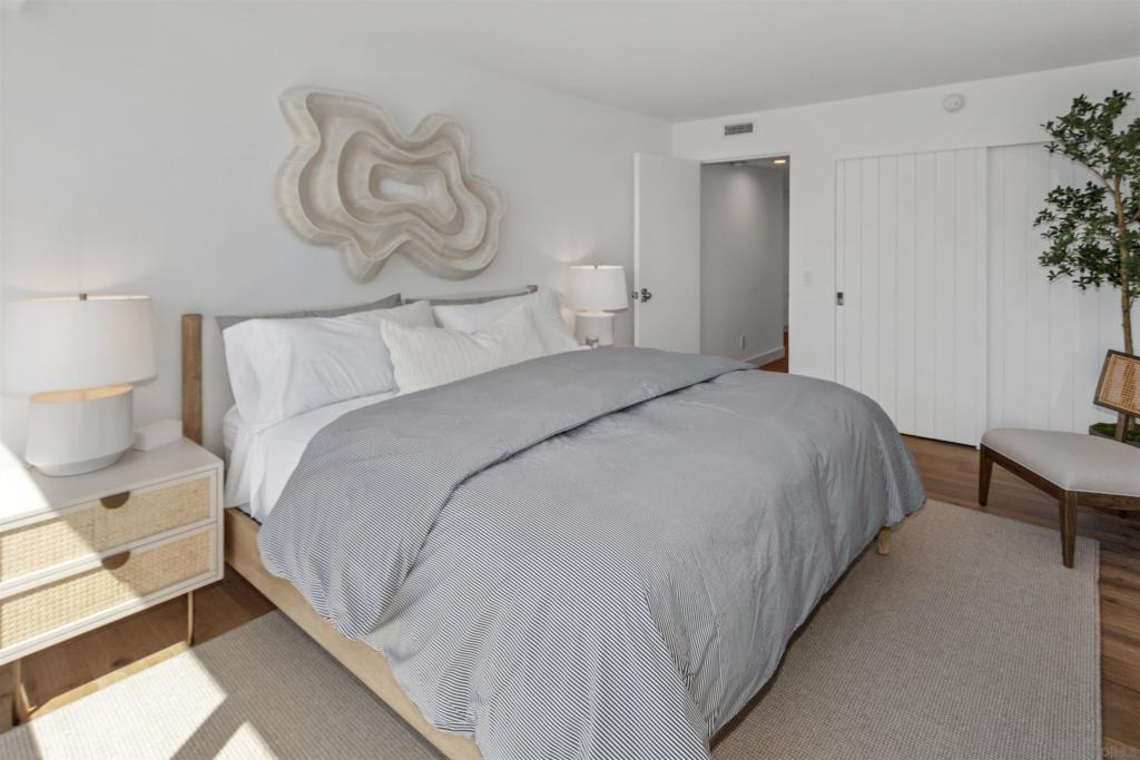 MLS #250031707SD img 28