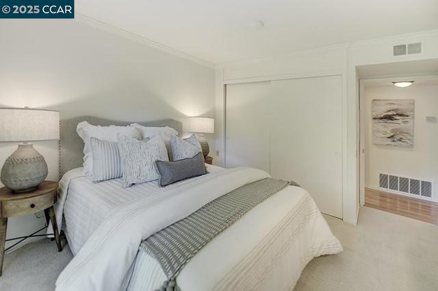 1224 Singingwood Ct, Walnut Creek CA: https://media.crmls.org/mediaz/6e79e091-6738-49c4-b446-a46aa1fc4e08.jpg