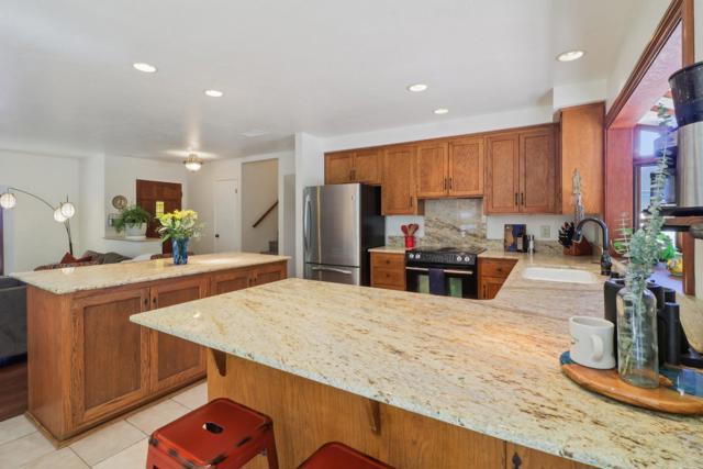 1921 Via Corina, Alpine CA: https://media.crmls.org/mediaz/6e7a9f9c-a4d5-4225-8d2d-07813b929ca2.jpg